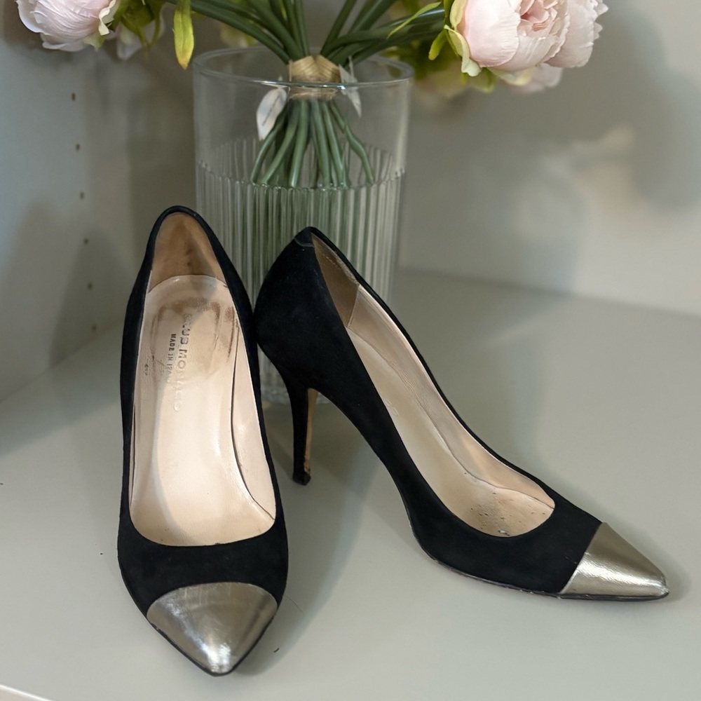 Club Monaco Black and Silver Pointed Toe Heels, 37.5